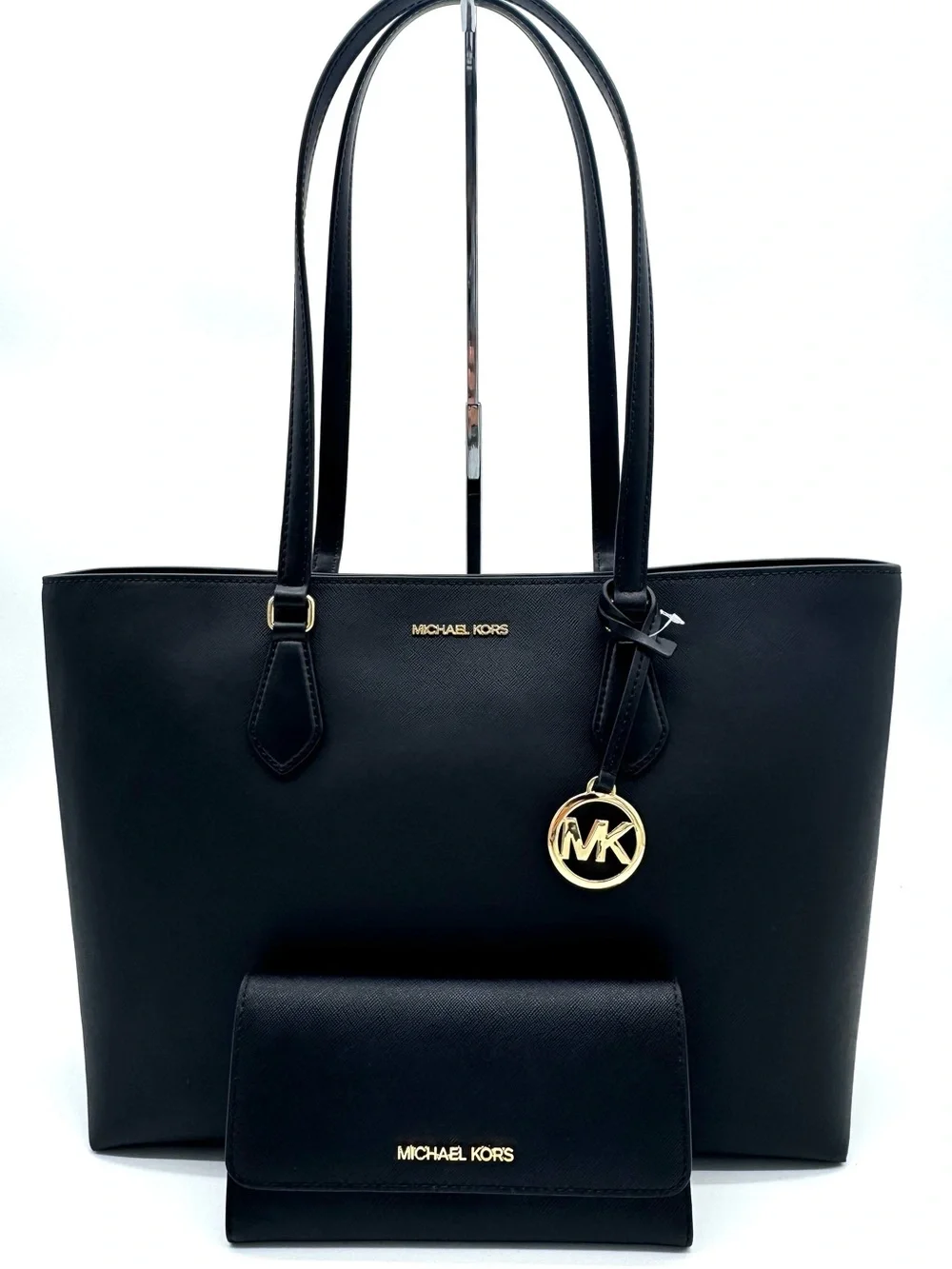 Michael Kors Bag Large Sheila Mf Tote Bag & Large Trifold Wallet Black/Gold